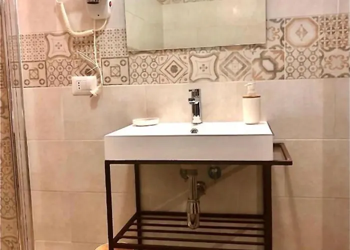 Al Vecchio Arco Borgo Antico Couette-café 3*